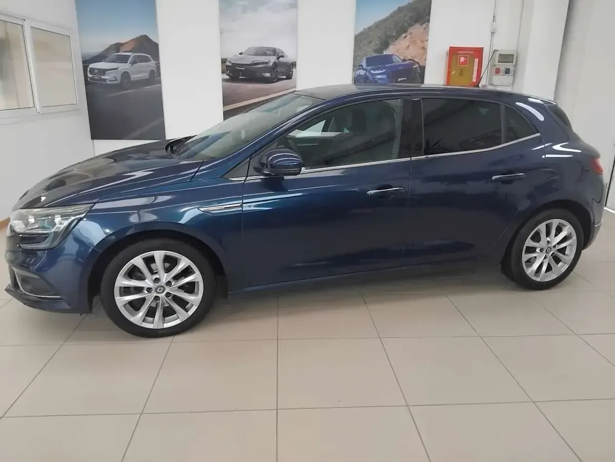 Usata Renault Mégane IV Intens 110 CV (80 kW) 2016 Blu/azzurro Berlina