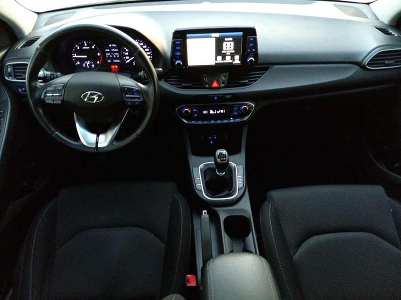 Usata Hyundai i30 116 CV (85 kW) 2020 Grigio Station wagon