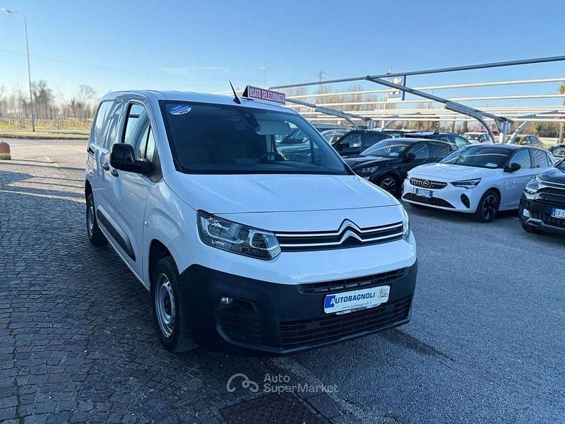 Usata Citroën Berlingo 102 CV (75 kW) 2021 Bianco Monovolume