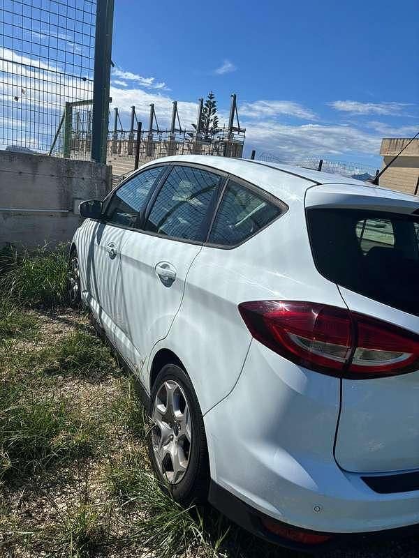 Usata Ford C-MAX 101 CV (74 kW) 2016 Bianco Monovolume