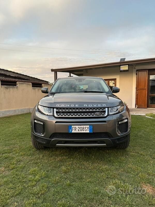 Grigio Usata 2018 Land Rover Range Rover evoque SUV | 23.000 € - Immagine 1/4