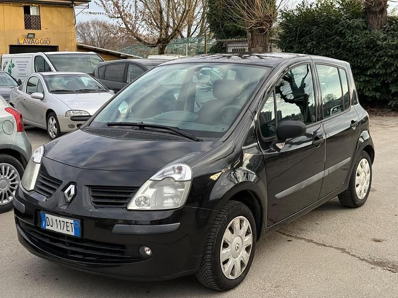 Usata Renault Modus Luxe 75 CV (55 kW) 2007 Nero Monovolume