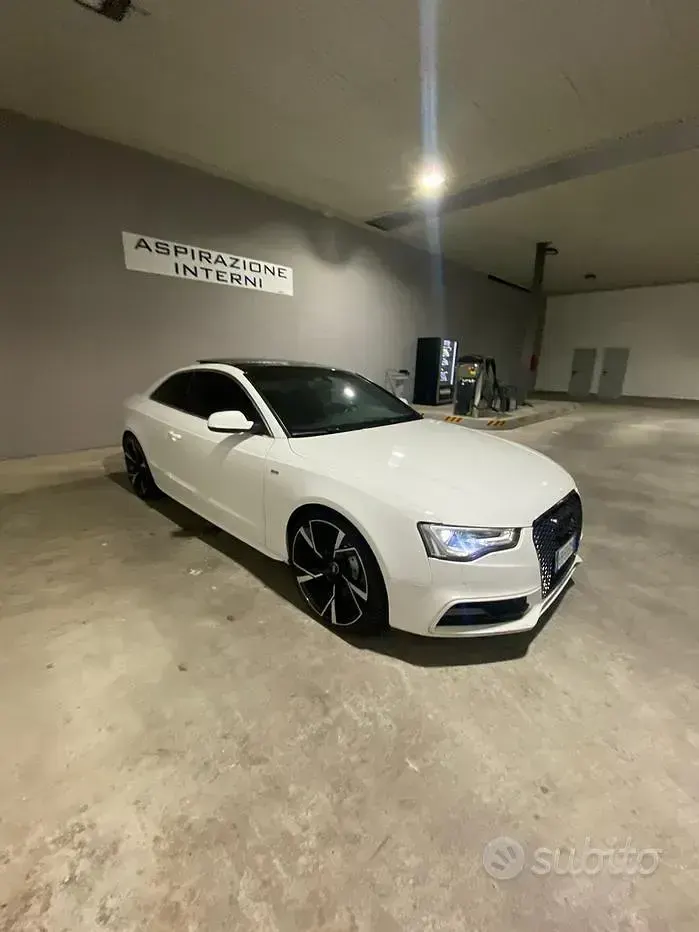 Usata Audi A5 177 CV (130 kW) 2012 Bianco Coupé
