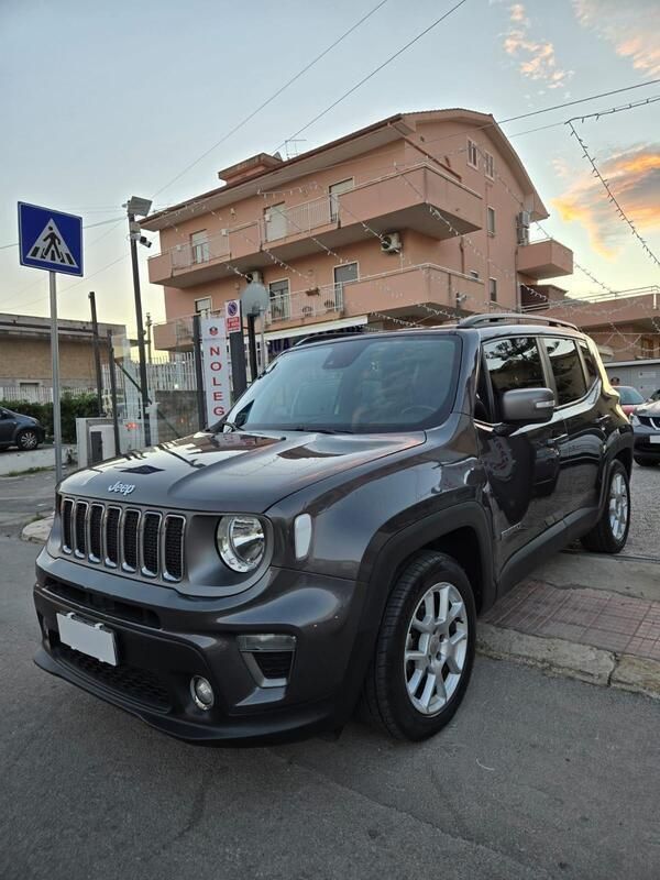 Usata Jeep Renegade Limited 120 CV (88 kW) 2018 Grigio SUV