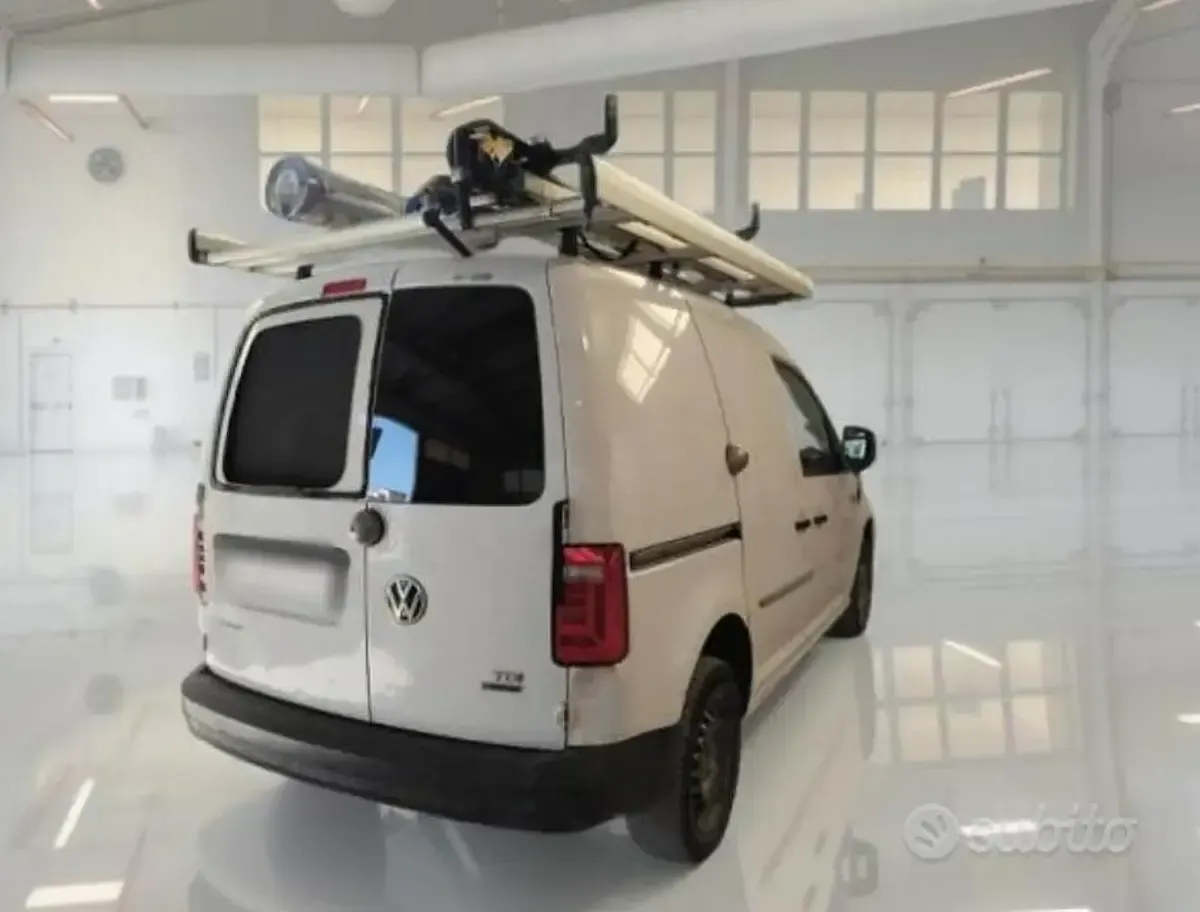 Usata VW Caddy 122 CV (89 kW) 2018 Bianco Monovolume