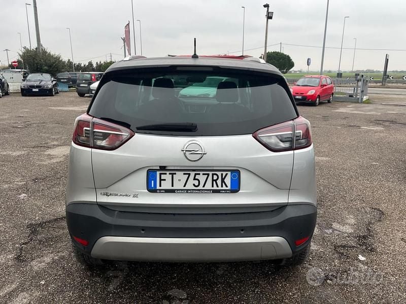 Usata Opel Crossland X Innovation 110 CV (80 kW) 2019 Grigio SUV
