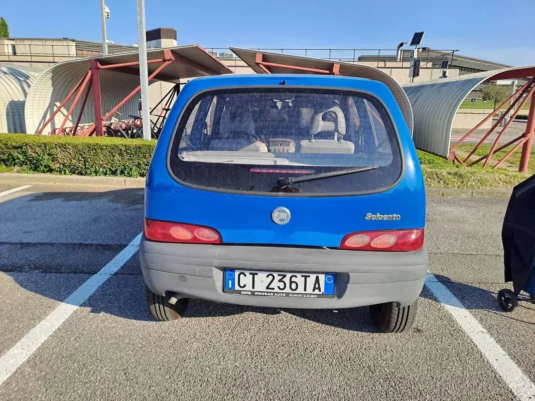 Usata Fiat Seicento Active 54 CV (39 kW) 2005 Blu/azzurro Utilitaria