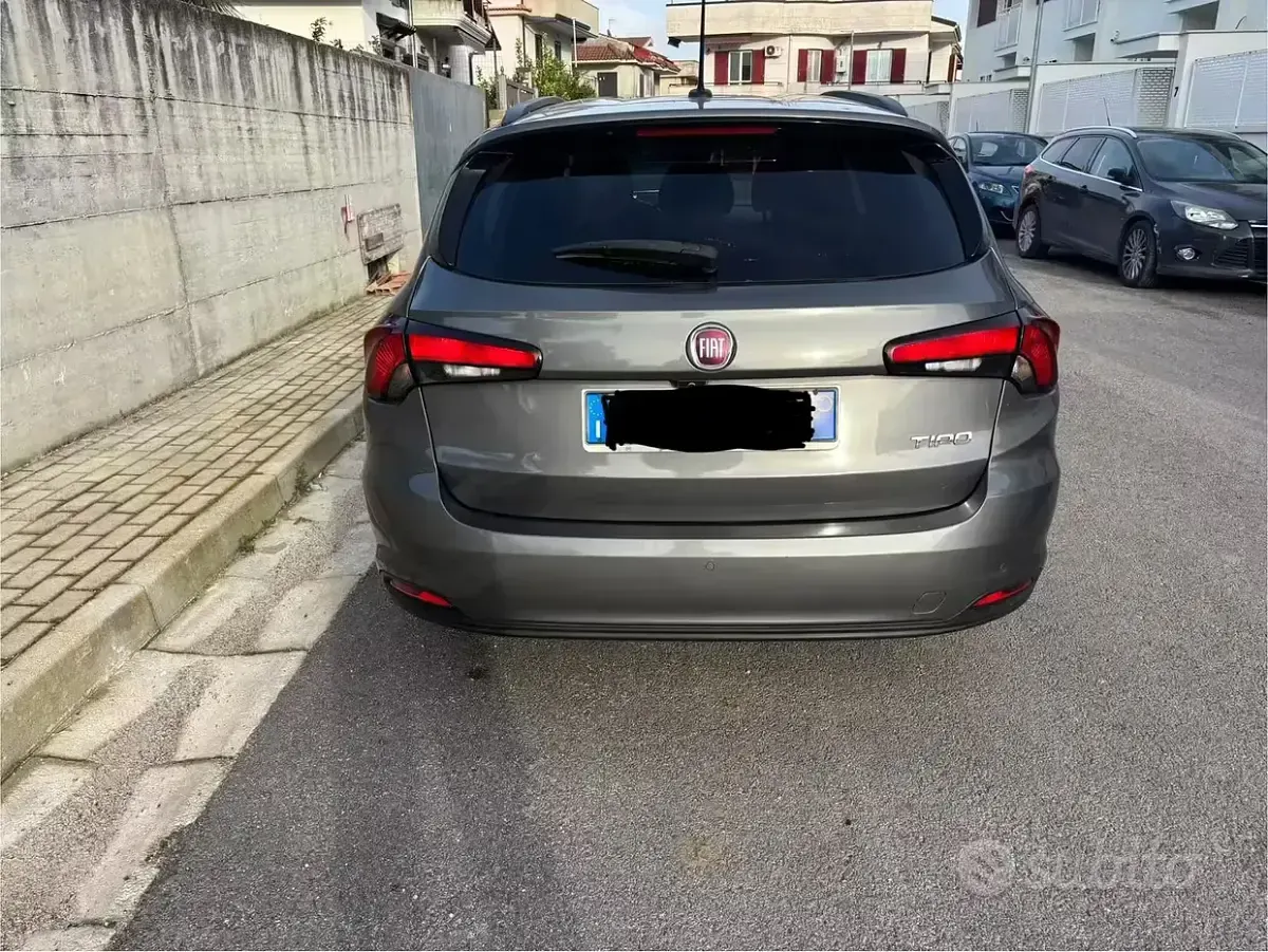 Usata Fiat Tipo 120 CV (88 kW) 2020 Station wagon
