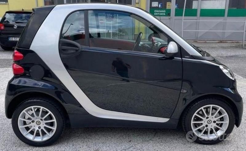 Usata Smart ForTwo Cabrio 84 CV (61 kW) 2009 Nero Cabrio