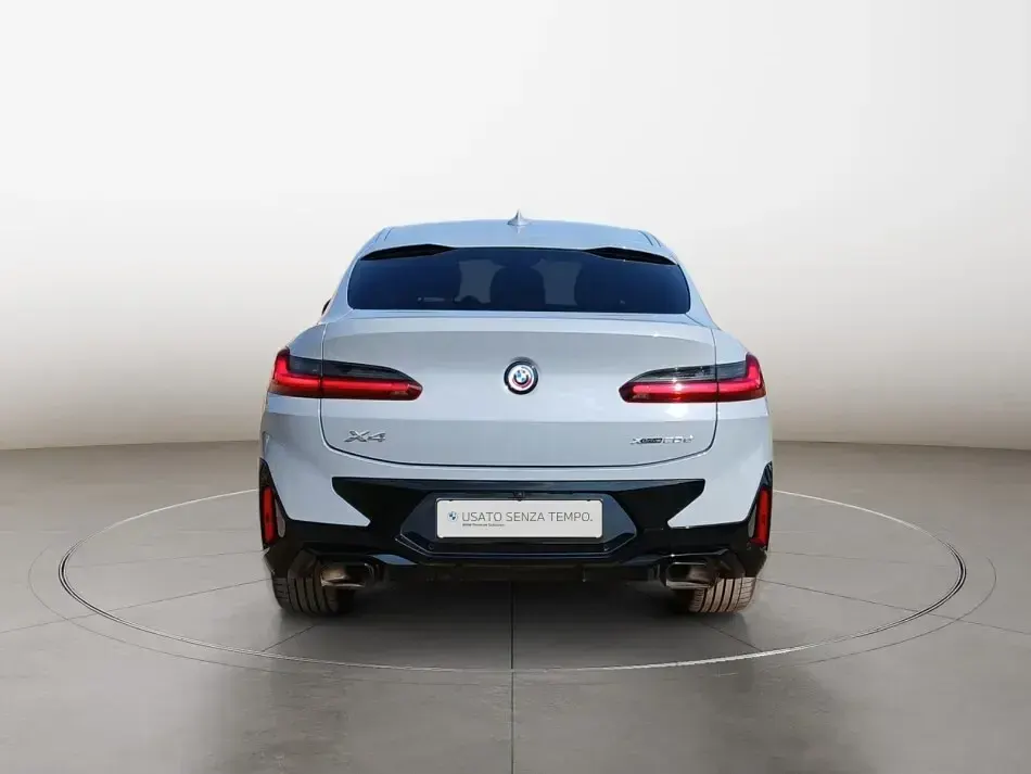 Usata BMW X4 M Sport 190 CV (139 kW) 2023 Grigio SUV