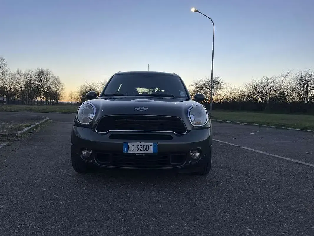 Usata Mini Countryman 185 CV (136 kW) 2011 Grigio SUV
