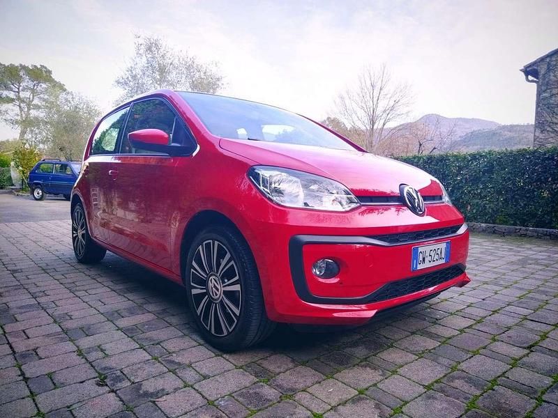 Usata VW up! Highline 75 CV (55 kW) 2019 Rosso Utilitaria