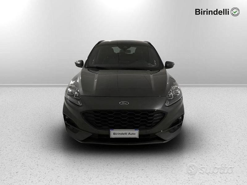 Usata Ford Kuga ST-Line X 190 CV (139 kW) 2023 Grigio SUV