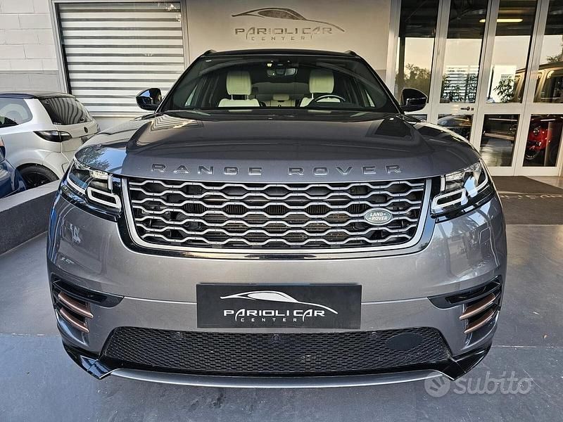 Usata Land Rover Range Rover Velar R-Dynamic 241 CV (177 kW) 2017 Grigio SUV