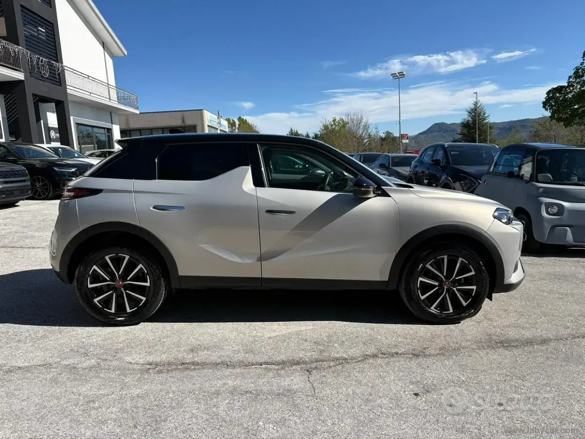 Usado DS Automobiles DS3 Performance 101 CV (74 kW) 2024 Plateado SUV