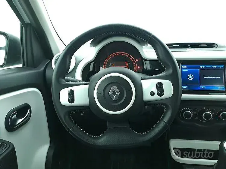 Gebraucht Renault Twingo 69 PS (50 kW) 2019 Weiß Kleinwagen