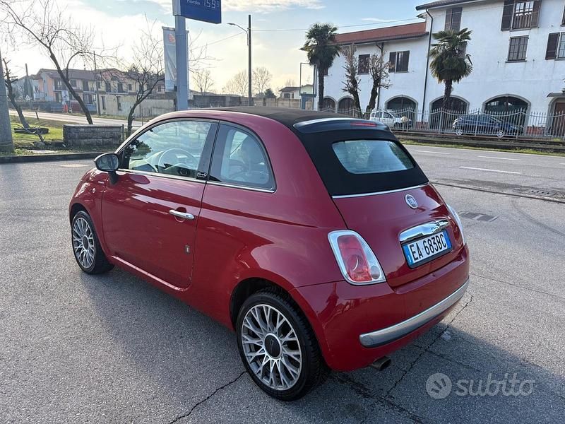 Usata Fiat 500C Rock 69 CV (50 kW) 2010 Rosso Cabrio