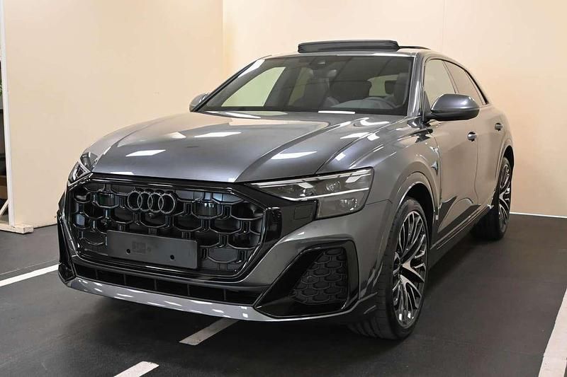 Nuova Audi Q8 Ambiente 286 CV (210 kW) 2025 Grigio SUV