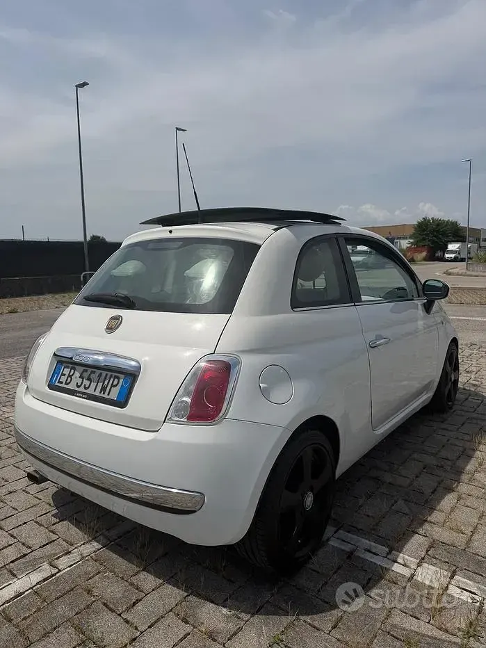 Usado Fiat 500 Sport 69 CV (50 kW) 2010 Blanco Berlina