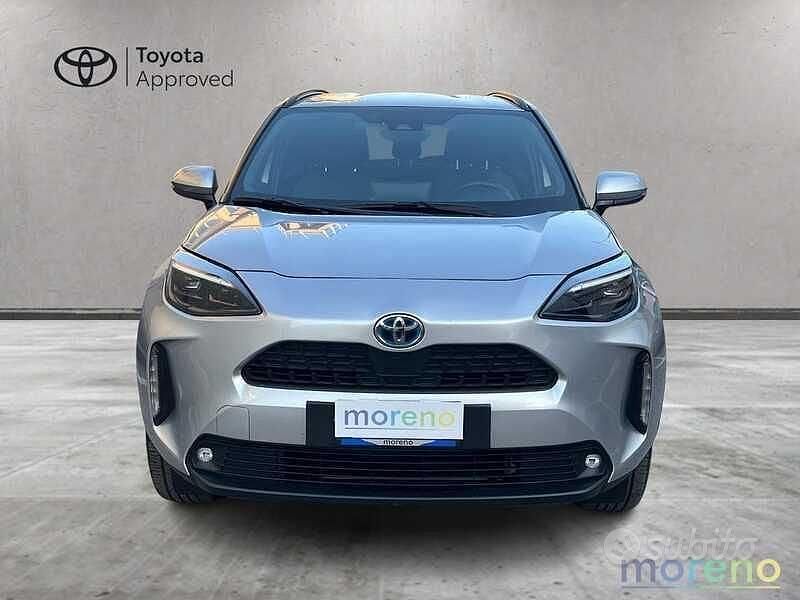 Usata Toyota Yaris Cross Trend 116 CV (85 kW) 2023 Argento SUV