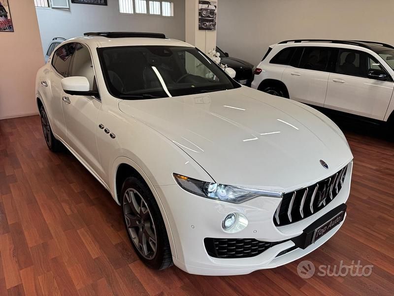 Usata Maserati Levante GranLusso 275 CV (202 kW) 2017 Bianco SUV
