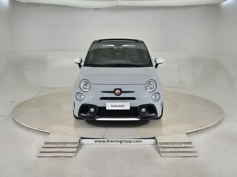 Usata Abarth 595C Esseesse 180 CV (132 kW) 2021 Grigio Cabrio