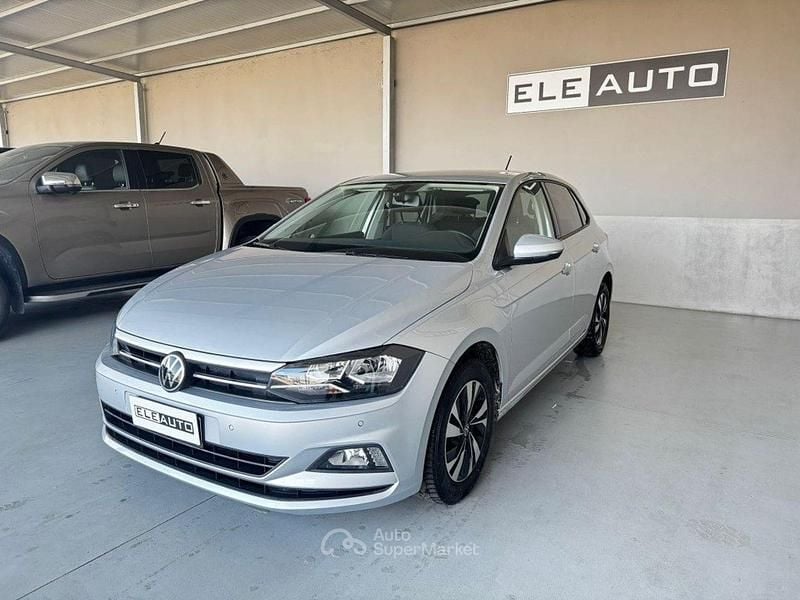 Usata VW Polo Sport 95 CV (69 kW) 2021 Argento Utilitaria