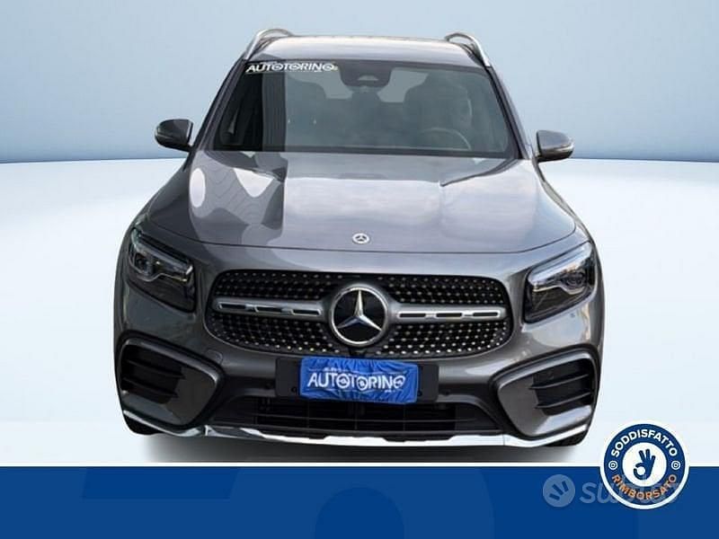 Usata Mercedes GLB200 AMG Line Premium 150 CV (110 kW) 2025 Grigio SUV