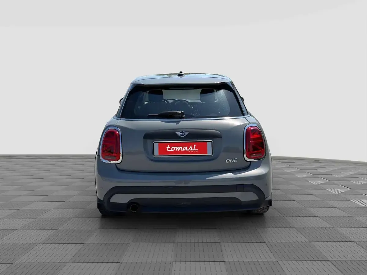 Usata Mini One D Classic 102 CV (75 kW) 2022 Moonwalk grey Utilitaria