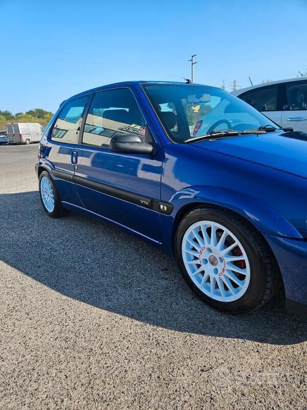 Usata Citroën Saxo 118 CV (86 kW) 1999 Blu Utilitaria