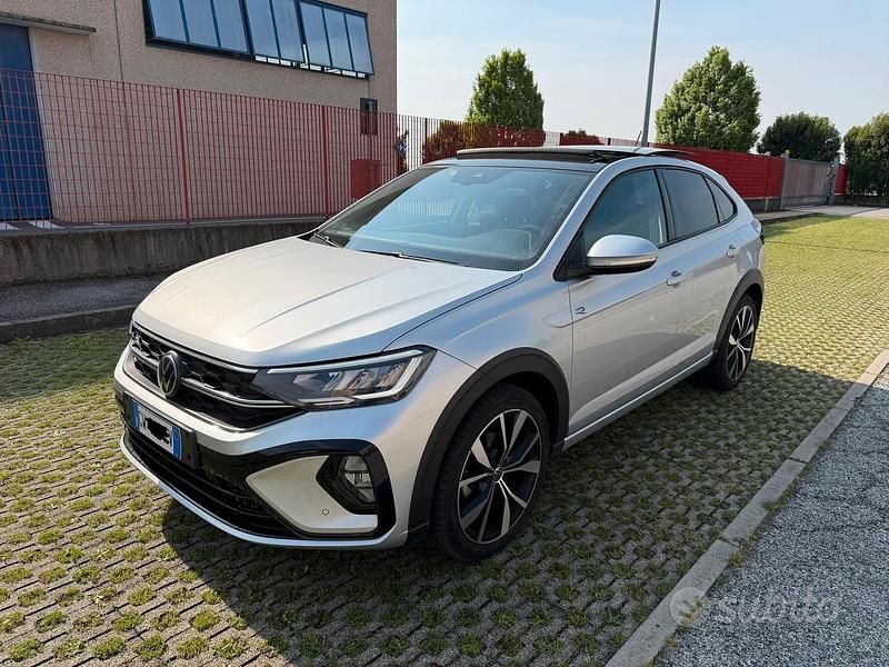Usata VW Taigo R-line 116 CV (85 kW) 2024 Grigio SUV