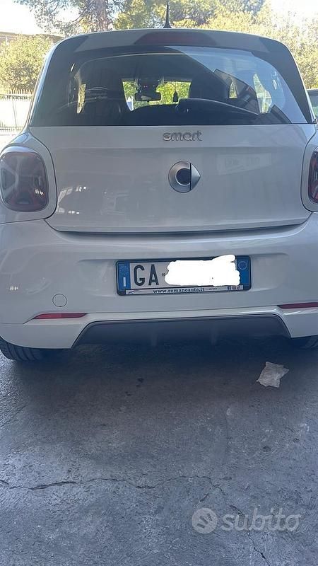 Usata Smart ForFour 2018 Bianco Utilitaria