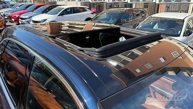 Usata Porsche Cayenne 340 CV (250 kW) 2022 Blu metallizzato SUV