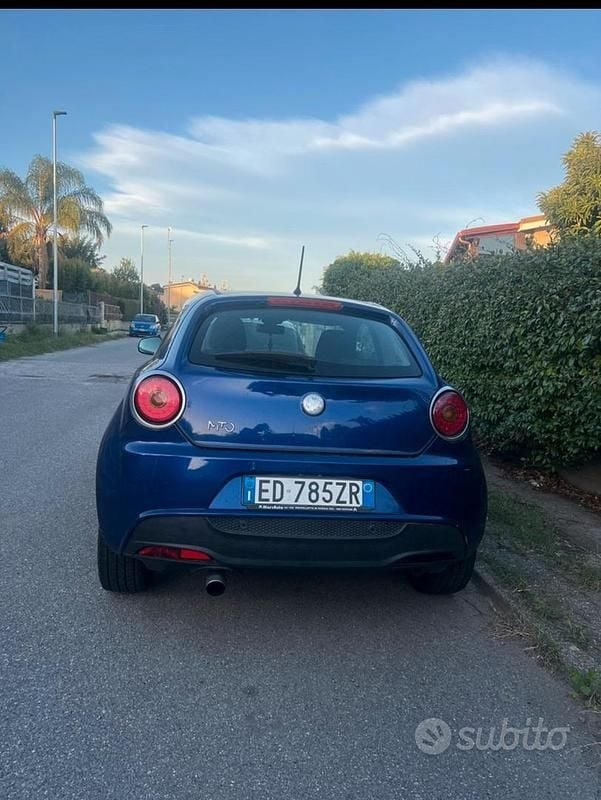 Second-hand Alfa Romeo MiTo 95 CP (69 kW) 2011 Albastru Hatchback