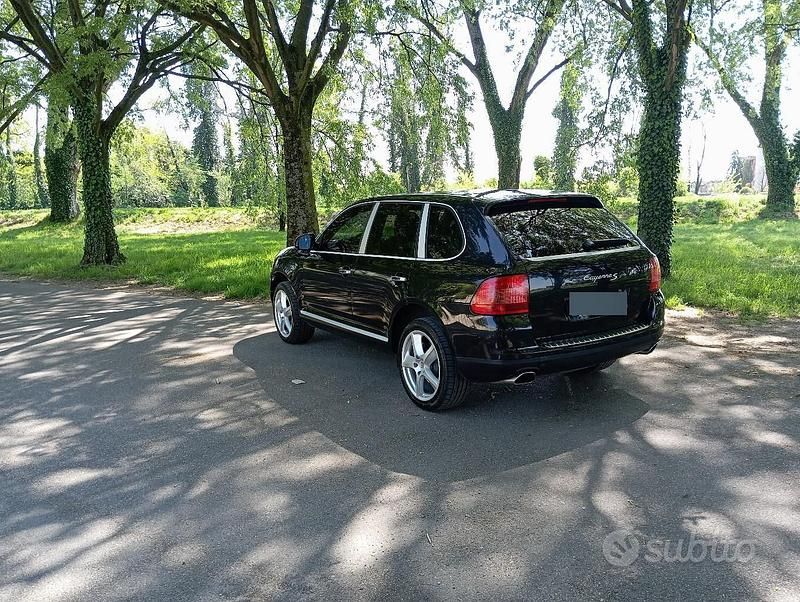 Usata Porsche Cayenne 250 CV (183 kW) 2004 Nero SUV