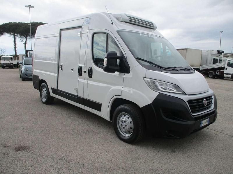 Bianco Usata 2017 Fiat Ducato Furgone | 13.500 € (Buon prezzo) - Immagine 1/4