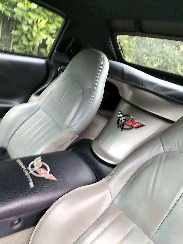 Usata Chevrolet Corvette 344 CV (253 kW) 1998 Cabrio