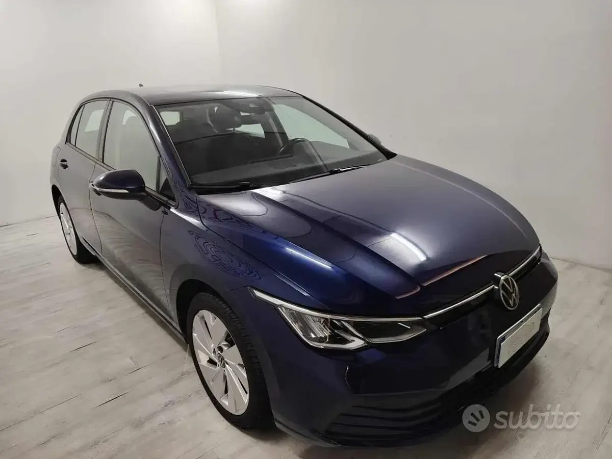 Usata VW Golf VIII Executive 150 CV (110 kW) 2020 Blu Berlina