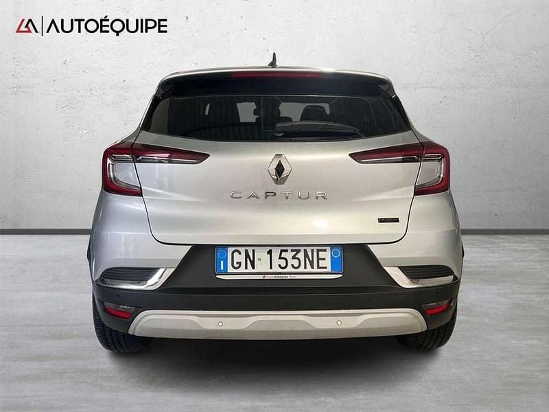 Usata Renault Captur Techno 143 CV (105 kW) 2023 Argento SUV