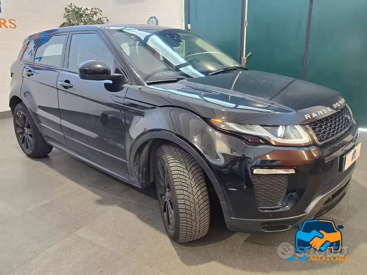 Usata Land Rover Range Rover evoque HSE Dynamic 179 CV (131 kW) 2015 Nero SUV