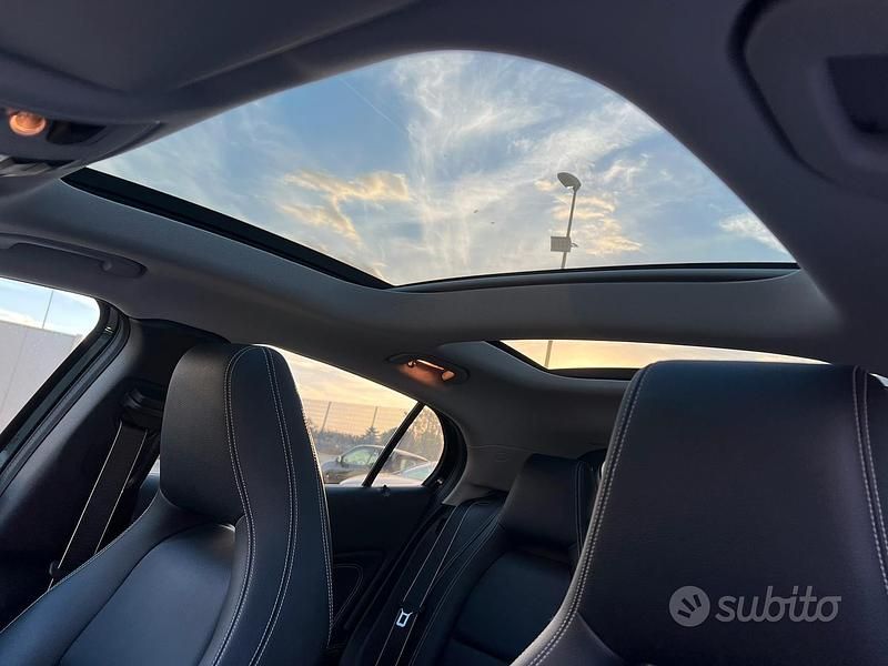 Usata Mercedes GLA200 Edition 136 CV (100 kW) 2019 Nero SUV