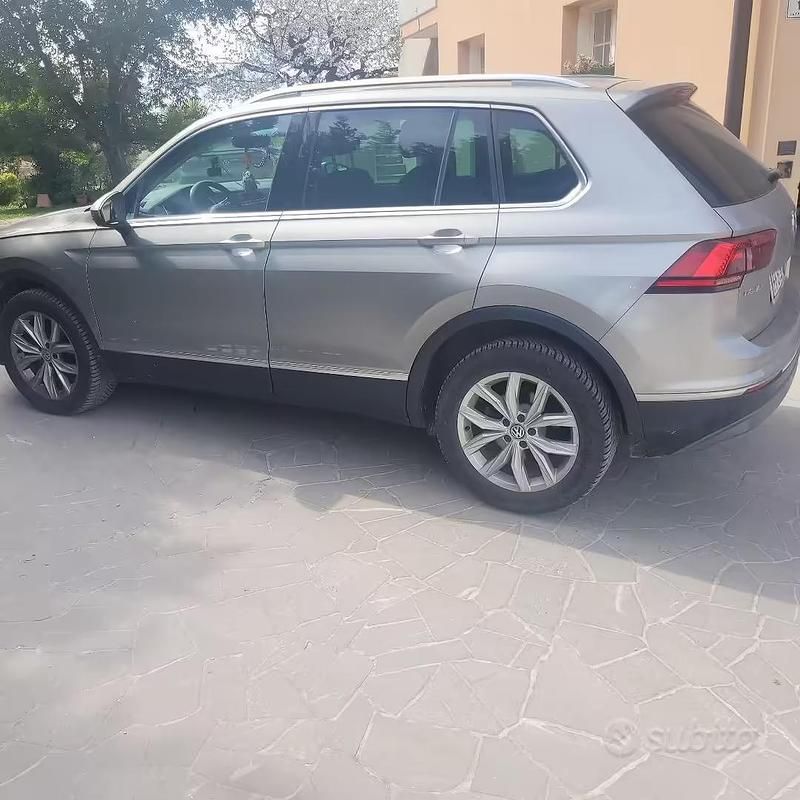Usata VW Tiguan 2016 Grigio SUV