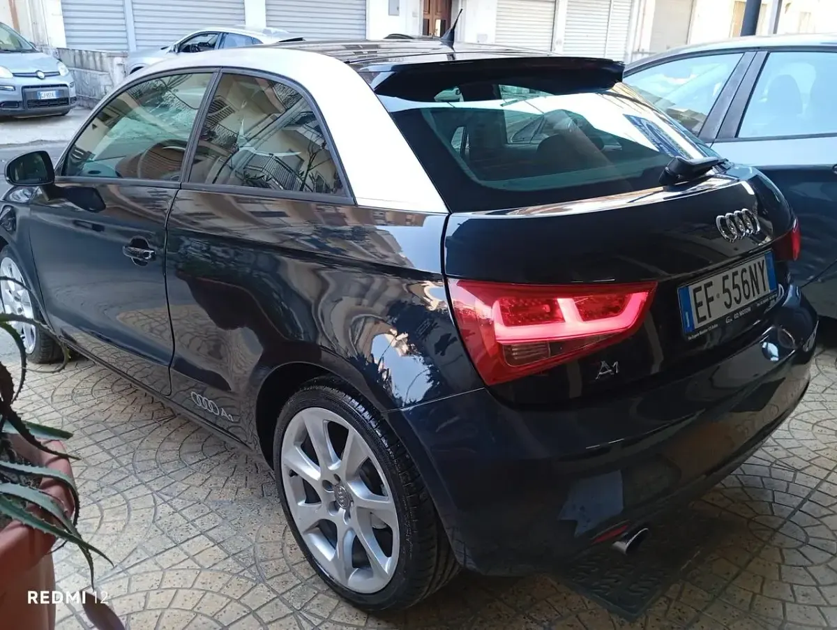 Usata Audi A1 Ambition 105 CV (77 kW) 2010 Nero Utilitaria