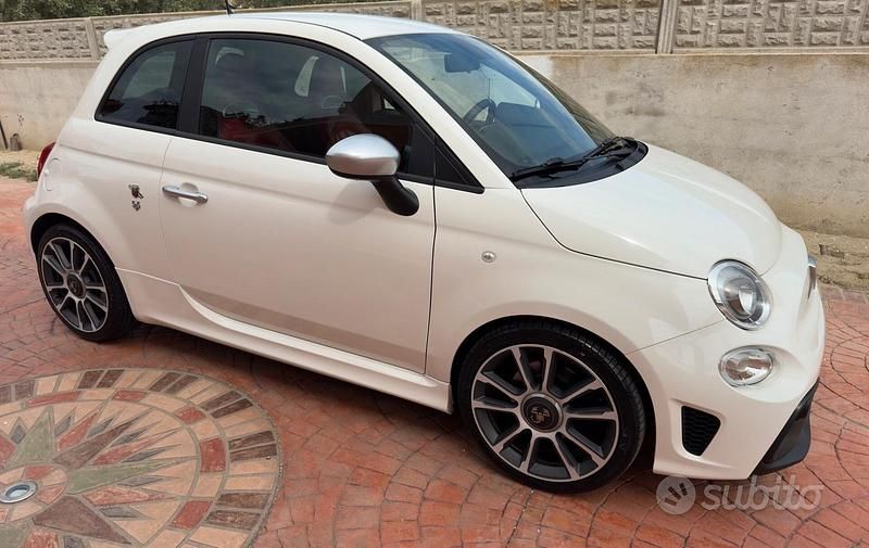 Usata Abarth 595 Turismo 165 CV (121 kW) 2018 Bianco Utilitaria