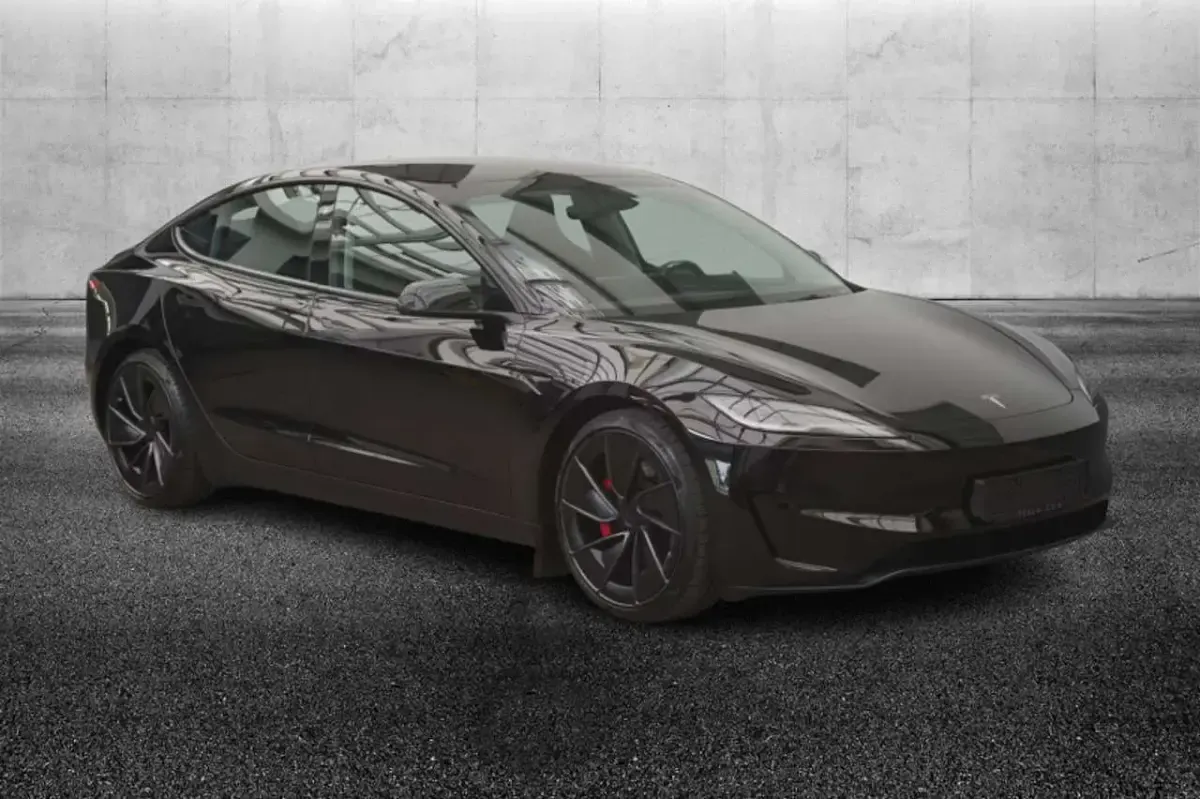Usata Tesla Model 3 Performance 189 kW (258 CV) 2024 Nero Berlina