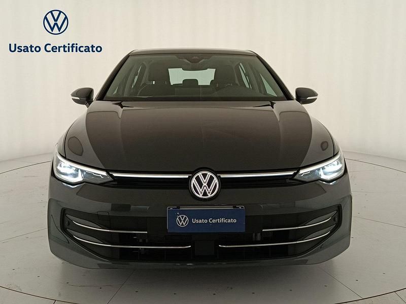 Usata VW Golf VIII Style 150 CV (110 kW) 2025 Grigio Berlina