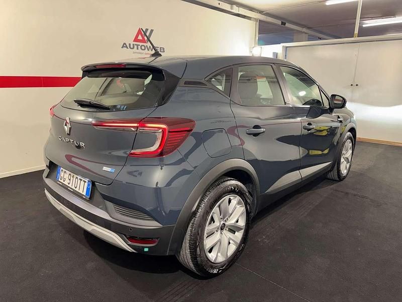 Usata Renault Captur Zen 140 CV (102 kW) 2021 Blu SUV