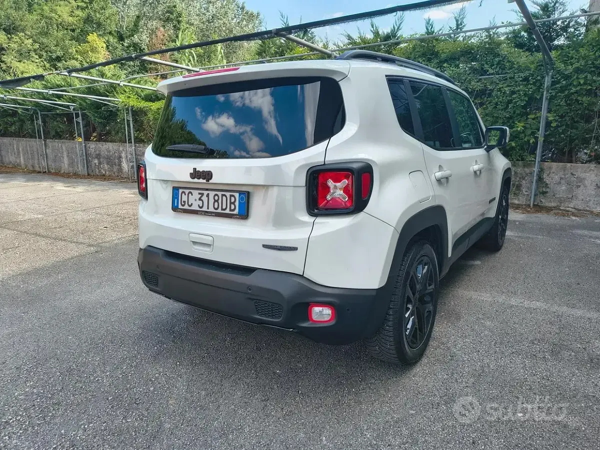 Usata Jeep Renegade Night Eagle 120 CV (88 kW) 2020 Bianco SUV