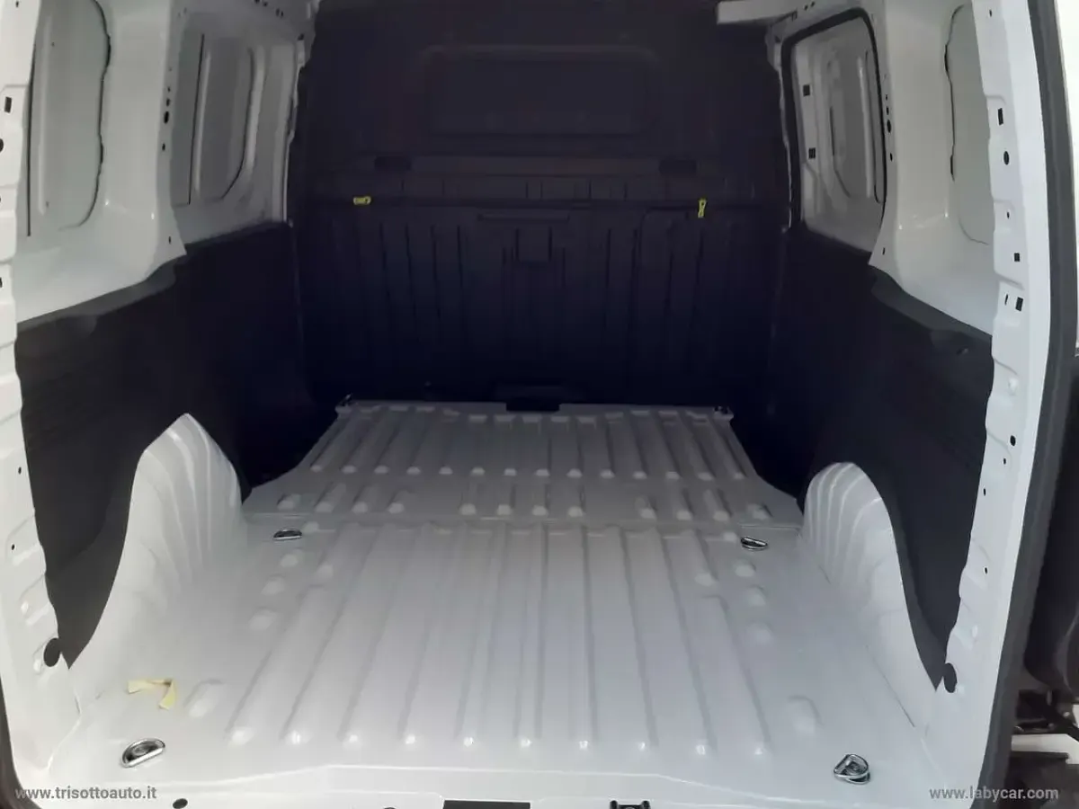 Nuova Citroën Berlingo 102 CV (75 kW) 2025 Bianco Monovolume