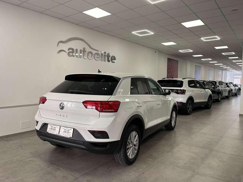 Usata VW T-Roc 116 CV (85 kW) 2018 Bianco SUV